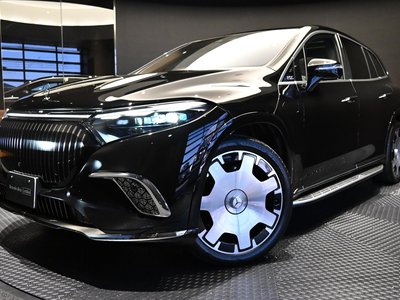 MERCEDES-BENZ EQS SUV MAYBACH