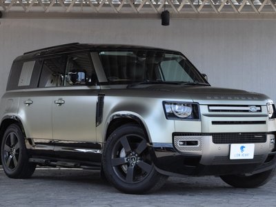 LAND ROVER DEFENDER - 1