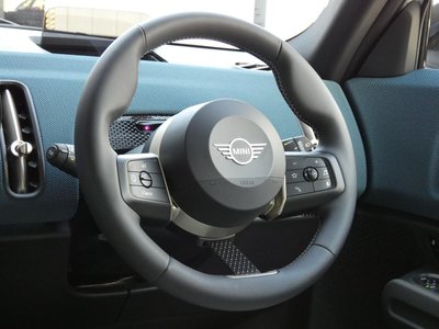 MINI MINI COUNTRYMAN - 6