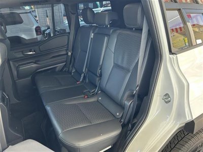 2025 Toyota LAND CRUISER 250 缩略图 30
