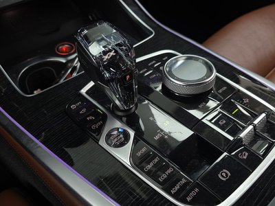 2020 BMW X7 — миниатюра 12
