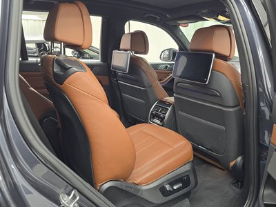 2020 BMW X7 — миниатюра 17