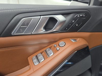 2020 BMW X7 — миниатюра 27