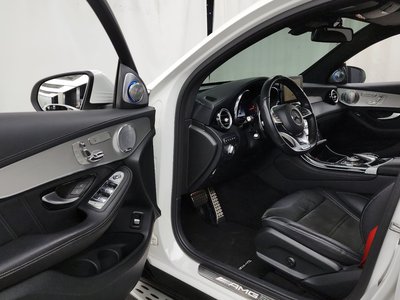 MERCEDES-BENZ GLC - 10