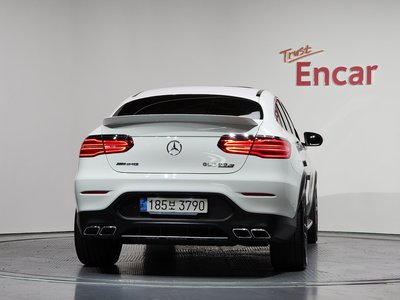 MERCEDES-BENZ GLC - 4