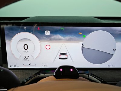 GENESIS GV80 - 8