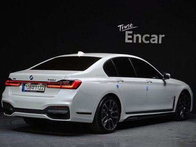 BMW 7 SERIES - 4