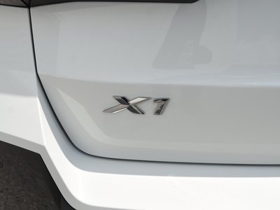 صورة 9 لـ 2024 BMW X1
