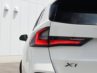 صورة 7 لـ 2024 BMW X1