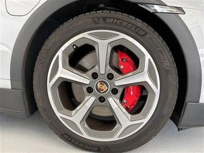 2024 Porsche TAYCAN 照片 8