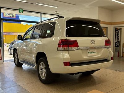 صورة 5 لـ 2018 Toyota LAND CRUISER 200