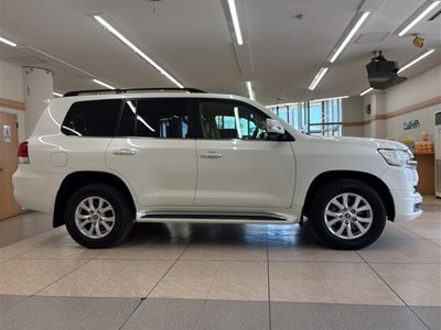 صورة مصغرة 11 لـ 2018 Toyota LAND CRUISER 200