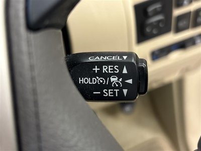 صورة مصغرة 28 لـ 2018 Toyota LAND CRUISER 200