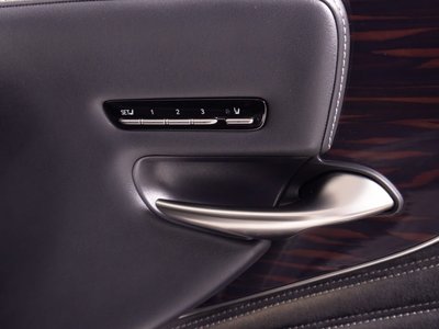 صورة مصغرة 40 لـ 2018 Lexus LS