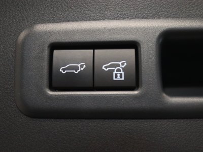صورة مصغرة 33 لـ 2025 Lexus LBX