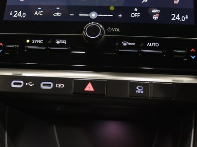 صورة مصغرة 30 لـ 2025 Lexus LBX