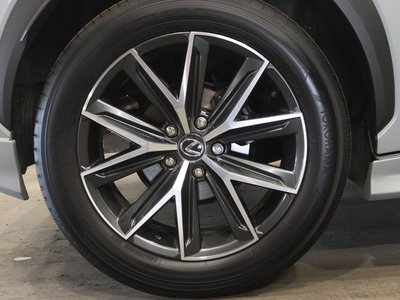 صورة مصغرة 41 لـ 2025 Lexus LBX