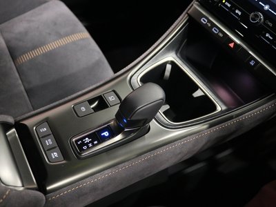 صورة مصغرة 12 لـ 2025 Lexus LBX