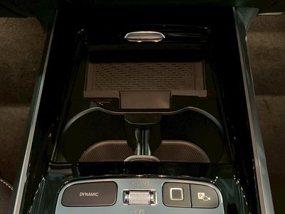 MERCEDES-BENZ GLB - 9