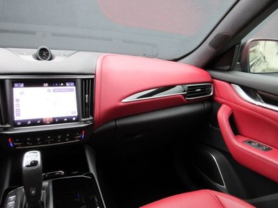 2021 Maserati LEVANTE 缩略图 18