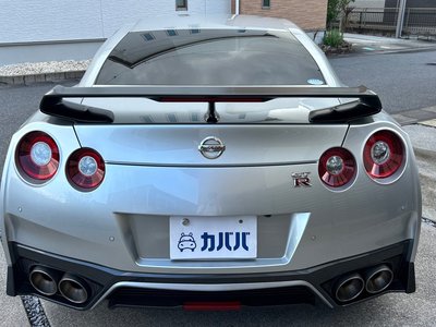 NISSAN GT-R BLACK EDITION - 4