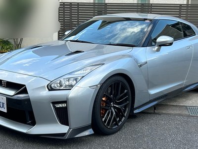 NISSAN GT-R BLACK EDITION - 1