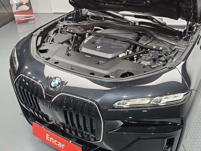 BMW 7 SERIES - 7