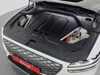 2022 Genesis ELECTRIFIED GV70 photo 7