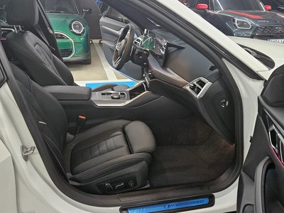 صورة مصغرة 11 لـ 2026 BMW 4 SERIES