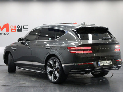 GENESIS GV80 - 3