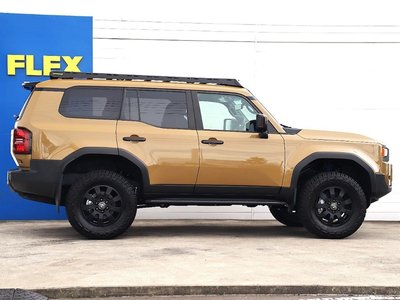 صورة 6 لـ 2024 Toyota LAND CRUISER 250