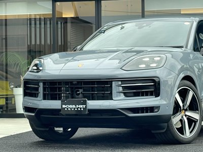 PORSCHE CAYENNE - 9