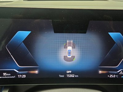 2025 BMW 5 SERIES photo 7