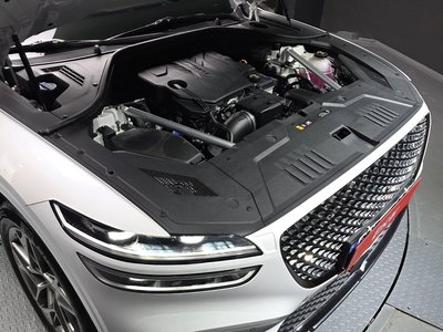 2021 Genesis GV70 photo 7