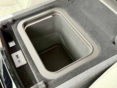 2025 Cadillac ESCALADE — миниатюра 65