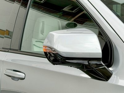 2025 Cadillac ESCALADE — миниатюра 16