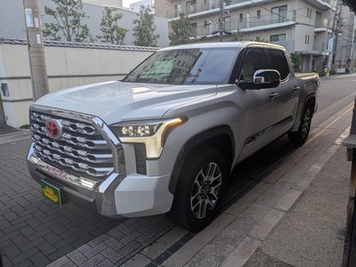 TOYOTA TUNDRA - 3