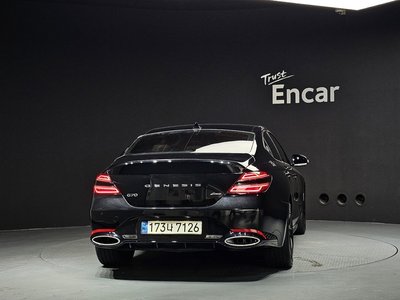 صورة 3 لـ 2022 GENESIS THE NEW G70
