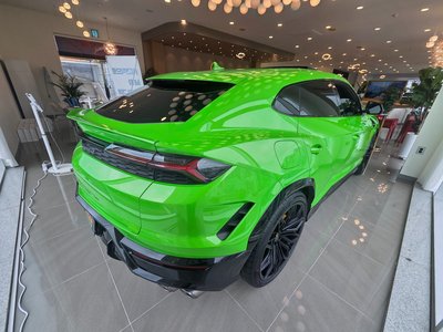 صورة 4 لـ 2026 Lamborghini URUS