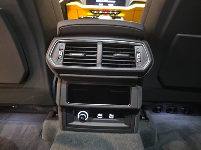 صورة مصغرة 13 لـ 2026 Lamborghini URUS