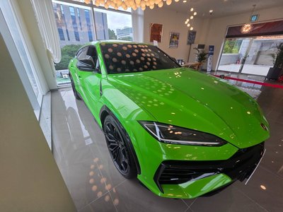 صورة 1 لـ 2026 Lamborghini URUS