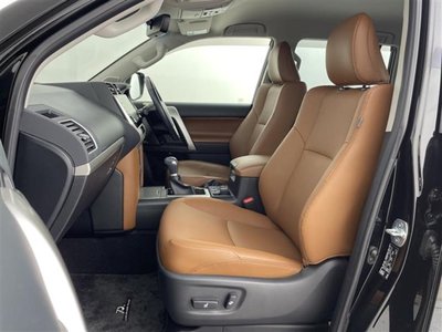 2022 Toyota LAND CRUISER PRADO — фото 9