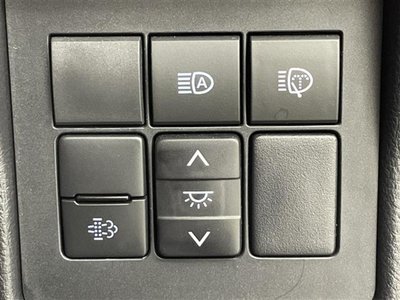 صورة مصغرة 26 لـ 2022 Toyota LAND CRUISER PRADO