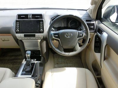 TOYOTA LAND CRUISER PRADO - 5