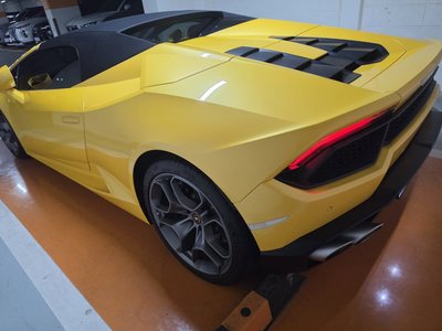 LAMBORGHINI HURACAN - 3
