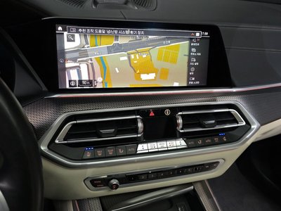 2021 BMW X5 — миниатюра 20