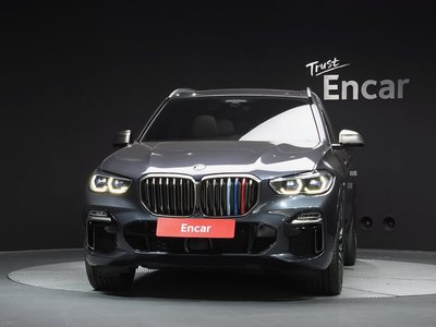صورة 2 لـ 2021 BMW X5