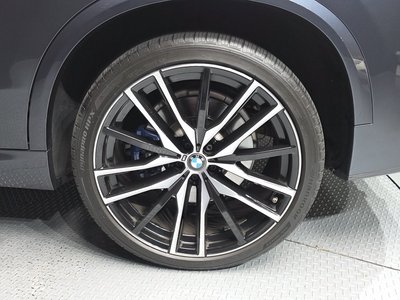 صورة 8 لـ 2021 BMW X5