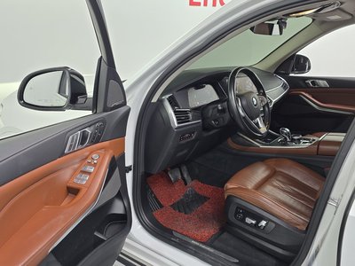 2020 BMW X7 照片 10