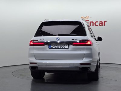 2020 BMW X7 照片 4